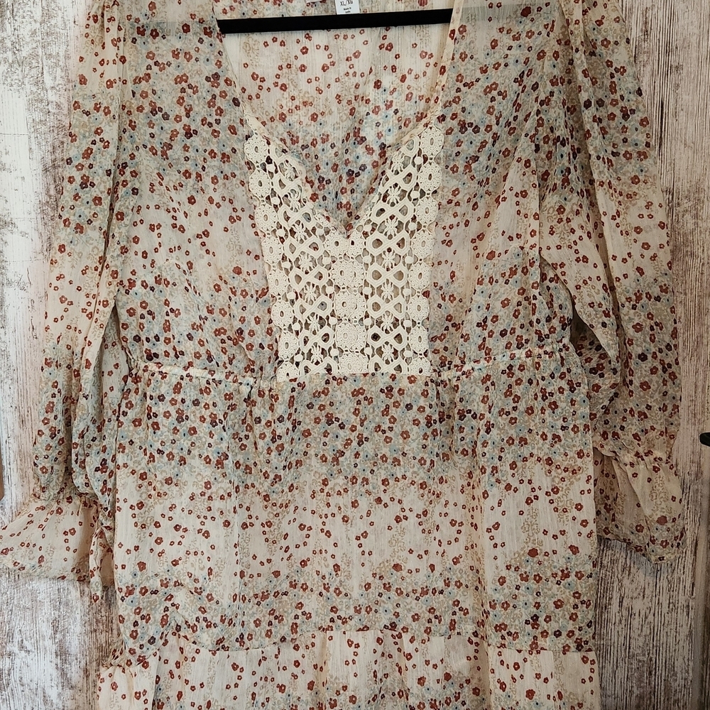 Decree Cream Relaxed 3/4 Sleeve Sheer Floral Bonhemiem Tunic Size XL